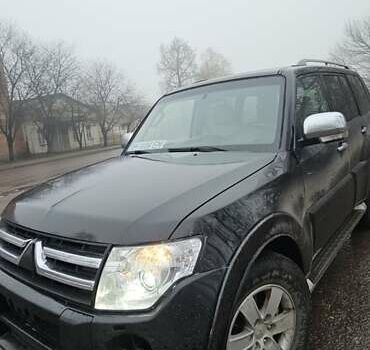 Черный Мицубиси Паджеро Вагон, объемом двигателя 3.2 л и пробегом 300 тыс. км за 10500 $, фото 11 на Automoto.ua