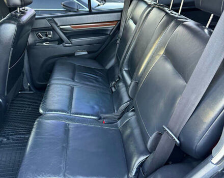 Чорний Міцубісі Паджеро Вагон, об'ємом двигуна 2.97 л та пробігом 250 тис. км за 18000 $, фото 14 на Automoto.ua