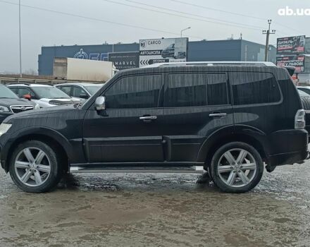 Черный Мицубиси Паджеро Вагон, объемом двигателя 3 л и пробегом 280 тыс. км за 12590 $, фото 1 на Automoto.ua