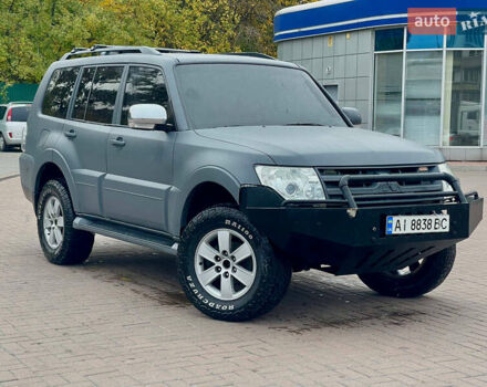 Міцубісі Паджеро Вагон 2008 у Києві на Automoto.ua Чорний Міцубісі Паджеро Вагон, об'ємом двигуна 2.97 л та пробігом 300 тис. км за 11500 $, фото 1 на Automoto.ua
