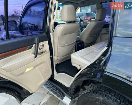 Чорний Міцубісі Паджеро Вагон, об'ємом двигуна 2.97 л та пробігом 169 тис. км за 12600 $, фото 5 на Automoto.ua