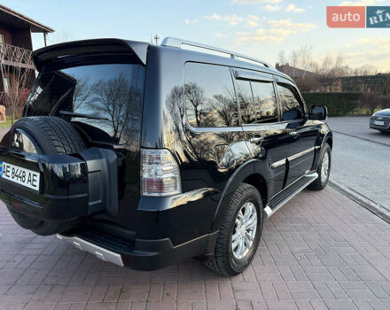 Чорний Міцубісі Паджеро Вагон, об'ємом двигуна 2.97 л та пробігом 250 тис. км за 18000 $, фото 4 на Automoto.ua