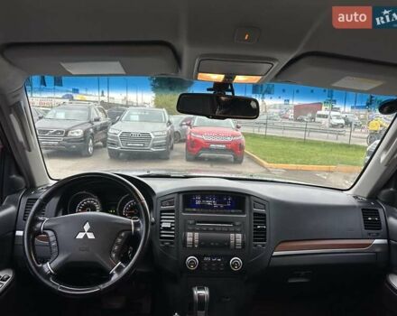 Черный Мицубиси Паджеро Вагон, объемом двигателя 2.97 л и пробегом 218 тыс. км за 11950 $, фото 16 на Automoto.ua