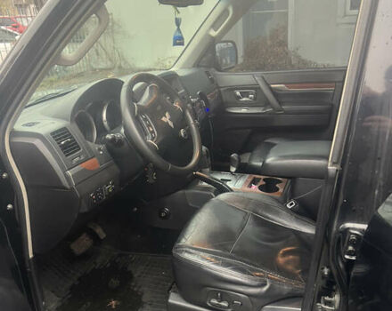 Черный Мицубиси Паджеро Вагон, объемом двигателя 3.8 л и пробегом 33 тыс. км за 12500 $, фото 7 на Automoto.ua