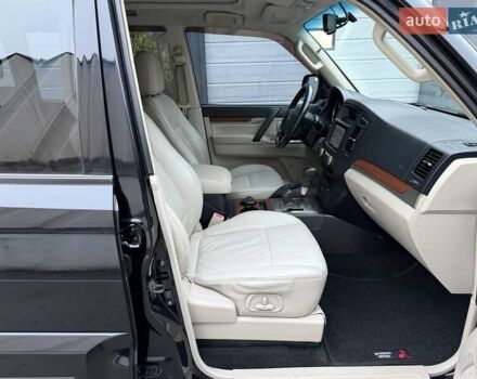 Черный Мицубиси Паджеро Вагон, объемом двигателя 3 л и пробегом 182 тыс. км за 11500 $, фото 12 на Automoto.ua