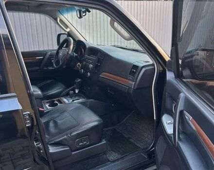 Черный Мицубиси Паджеро Вагон, объемом двигателя 3.2 л и пробегом 160 тыс. км за 14000 $, фото 11 на Automoto.ua