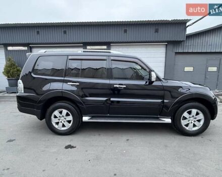 Черный Мицубиси Паджеро Вагон, объемом двигателя 3 л и пробегом 182 тыс. км за 11500 $, фото 8 на Automoto.ua
