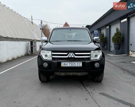 Черный Мицубиси Паджеро Вагон, объемом двигателя 3 л и пробегом 182 тыс. км за 11500 $, фото 2 на Automoto.ua