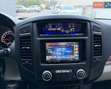 Черный Мицубиси Паджеро Вагон, объемом двигателя 3 л и пробегом 182 тыс. км за 11500 $, фото 22 на Automoto.ua