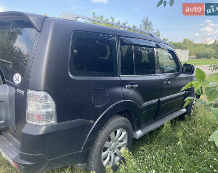 Черный Мицубиси Паджеро Вагон, объемом двигателя 3.8 л и пробегом 219 тыс. км за 14000 $, фото 5 на Automoto.ua