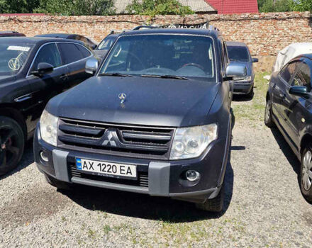 Черный Мицубиси Паджеро Вагон, объемом двигателя 3.8 л и пробегом 219 тыс. км за 14000 $, фото 15 на Automoto.ua