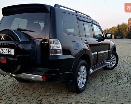 Черный Мицубиси Паджеро Вагон, объемом двигателя 3.83 л и пробегом 389 тыс. км за 14800 $, фото 19 на Automoto.ua