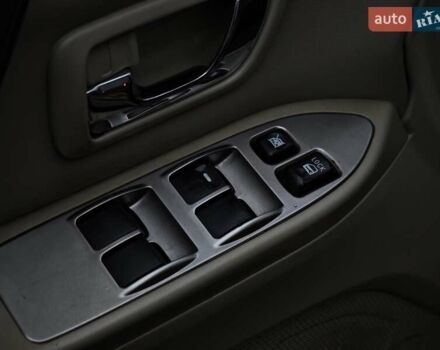 Черный Мицубиси Паджеро Вагон, объемом двигателя 3.8 л и пробегом 219 тыс. км за 10990 $, фото 22 на Automoto.ua