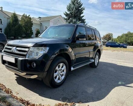 Чорний Міцубісі Паджеро Вагон, об'ємом двигуна 2.97 л та пробігом 312 тис. км за 14300 $, фото 5 на Automoto.ua