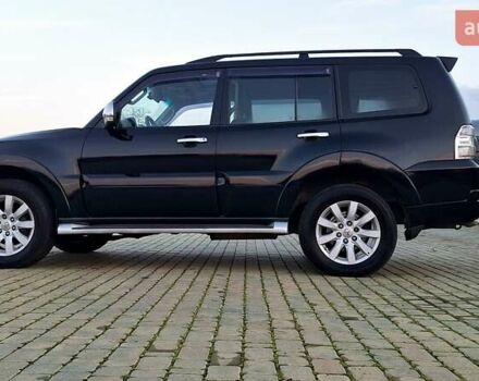 Черный Мицубиси Паджеро Вагон, объемом двигателя 3.83 л и пробегом 389 тыс. км за 14800 $, фото 14 на Automoto.ua