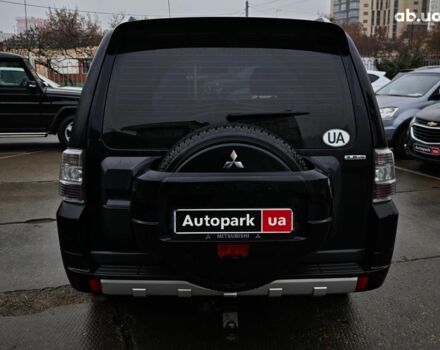 Черный Мицубиси Паджеро Вагон, объемом двигателя 3.8 л и пробегом 219 тыс. км за 10990 $, фото 8 на Automoto.ua