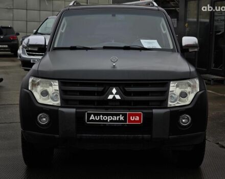 Черный Мицубиси Паджеро Вагон, объемом двигателя 3.8 л и пробегом 219 тыс. км за 10990 $, фото 1 на Automoto.ua