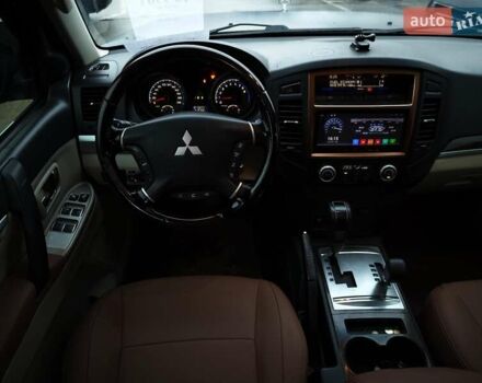 Черный Мицубиси Паджеро Вагон, объемом двигателя 3.8 л и пробегом 219 тыс. км за 10990 $, фото 19 на Automoto.ua