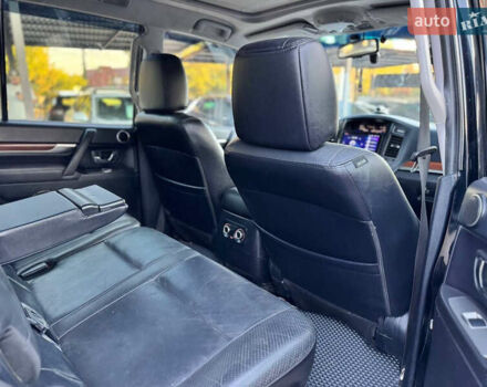 Черный Мицубиси Паджеро Вагон, объемом двигателя 3.2 л и пробегом 180 тыс. км за 16500 $, фото 17 на Automoto.ua