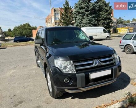Чорний Міцубісі Паджеро Вагон, об'ємом двигуна 2.97 л та пробігом 312 тис. км за 14300 $, фото 3 на Automoto.ua