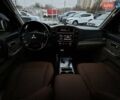 Черный Мицубиси Паджеро Вагон, объемом двигателя 3.8 л и пробегом 219 тыс. км за 10990 $, фото 16 на Automoto.ua