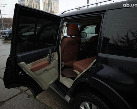 Черный Мицубиси Паджеро Вагон, объемом двигателя 3.8 л и пробегом 219 тыс. км за 10990 $, фото 15 на Automoto.ua