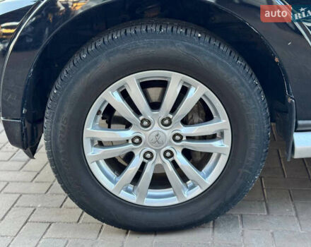 Черный Мицубиси Паджеро Вагон, объемом двигателя 3.2 л и пробегом 180 тыс. км за 16500 $, фото 12 на Automoto.ua