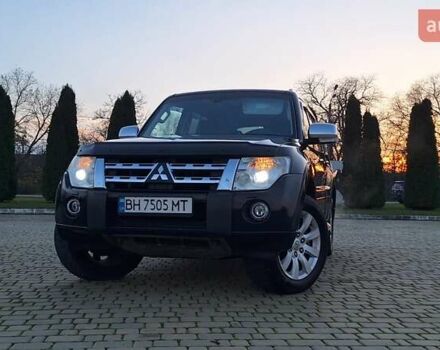 Черный Мицубиси Паджеро Вагон, объемом двигателя 3.83 л и пробегом 389 тыс. км за 14800 $, фото 5 на Automoto.ua