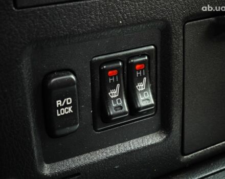 Черный Мицубиси Паджеро Вагон, объемом двигателя 3.8 л и пробегом 219 тыс. км за 10990 $, фото 29 на Automoto.ua