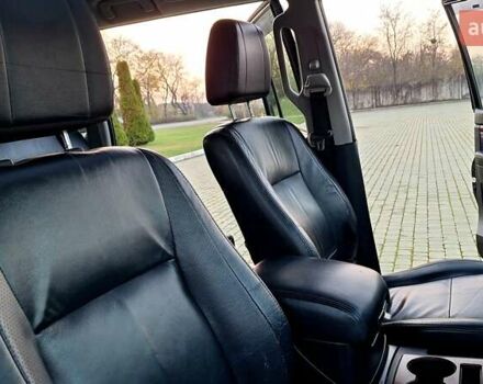 Черный Мицубиси Паджеро Вагон, объемом двигателя 3.83 л и пробегом 389 тыс. км за 14800 $, фото 36 на Automoto.ua