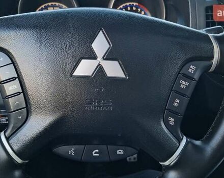 Черный Мицубиси Паджеро Вагон, объемом двигателя 3.83 л и пробегом 389 тыс. км за 14800 $, фото 40 на Automoto.ua