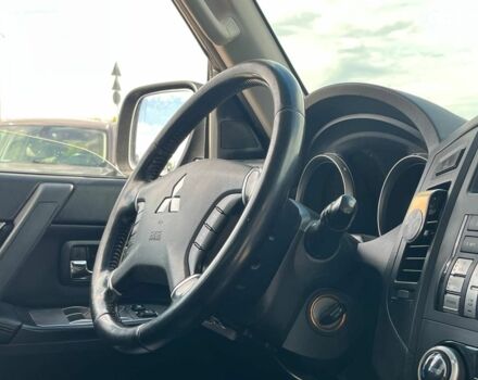 Черный Мицубиси Паджеро Вагон, объемом двигателя 3 л и пробегом 235 тыс. км за 15490 $, фото 10 на Automoto.ua