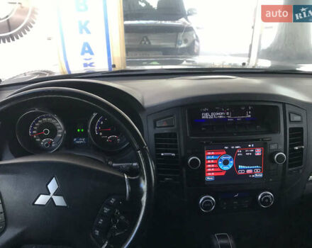 Чорний Міцубісі Паджеро Вагон, об'ємом двигуна 3.2 л та пробігом 164 тис. км за 20000 $, фото 11 на Automoto.ua