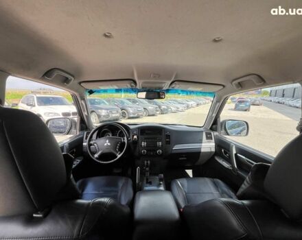 Черный Мицубиси Паджеро Вагон, объемом двигателя 3 л и пробегом 235 тыс. км за 15490 $, фото 24 на Automoto.ua