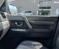 Черный Мицубиси Паджеро Вагон, объемом двигателя 3 л и пробегом 235 тыс. км за 15490 $, фото 34 на Automoto.ua