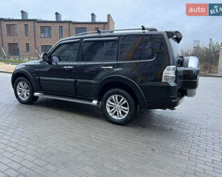 Черный Мицубиси Паджеро Вагон, объемом двигателя 3.2 л и пробегом 117 тыс. км за 18500 $, фото 25 на Automoto.ua