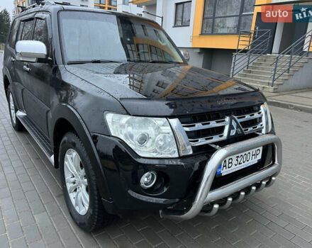 Черный Мицубиси Паджеро Вагон, объемом двигателя 3.2 л и пробегом 117 тыс. км за 18500 $, фото 5 на Automoto.ua