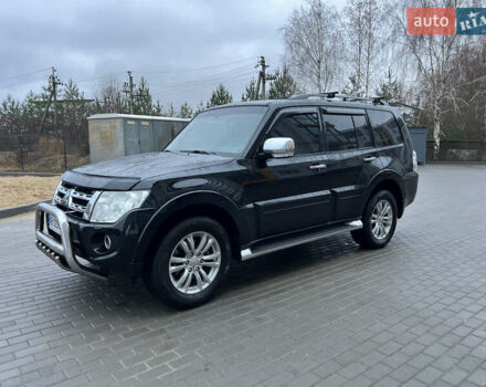 Черный Мицубиси Паджеро Вагон, объемом двигателя 3.2 л и пробегом 117 тыс. км за 18500 $, фото 12 на Automoto.ua