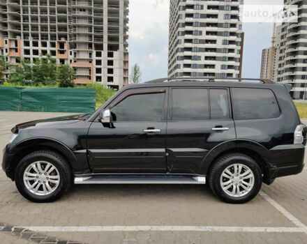 Черный Мицубиси Паджеро Вагон, объемом двигателя 3.83 л и пробегом 190 тыс. км за 13400 $, фото 2 на Automoto.ua