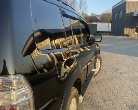 Чорний Міцубісі Паджеро Вагон, об'ємом двигуна 3.2 л та пробігом 140 тис. км за 24000 $, фото 8 на Automoto.ua