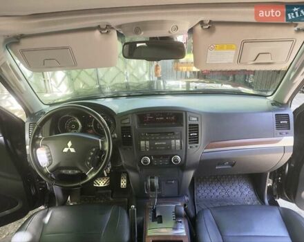 Чорний Міцубісі Паджеро Вагон, об'ємом двигуна 3.2 л та пробігом 57 тис. км за 24000 $, фото 2 на Automoto.ua