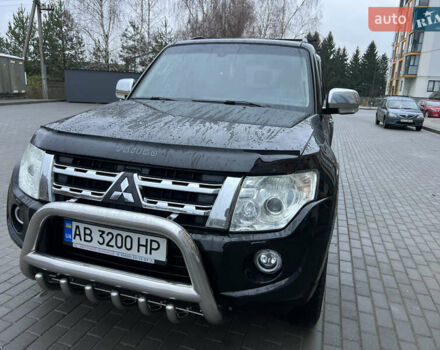 Черный Мицубиси Паджеро Вагон, объемом двигателя 3.2 л и пробегом 117 тыс. км за 18500 $, фото 2 на Automoto.ua