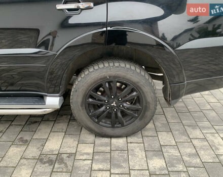 Чорний Міцубісі Паджеро Вагон, об'ємом двигуна 3.2 л та пробігом 174 тис. км за 21500 $, фото 14 на Automoto.ua