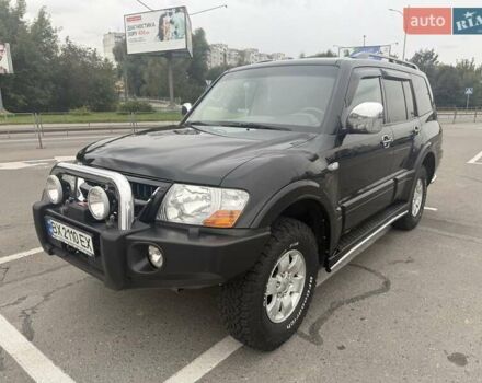 Чорний Міцубісі Паджеро Вагон, об'ємом двигуна 3.2 л та пробігом 164 тис. км за 11700 $, фото 1 на Automoto.ua