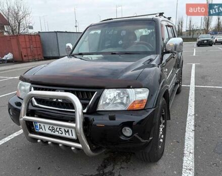 Чорний Міцубісі Паджеро Вагон, об'ємом двигуна 3.2 л та пробігом 392 тис. км за 9000 $, фото 1 на Automoto.ua