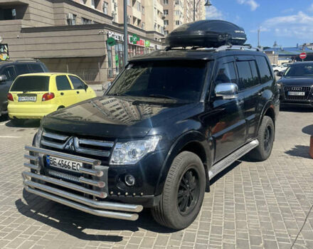 Черный Мицубиси Паджеро Вагон, объемом двигателя 3.83 л и пробегом 315 тыс. км за 12000 $, фото 1 на Automoto.ua