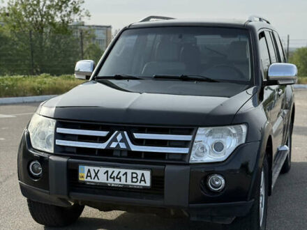 Черный Мицубиси Паджеро Вагон, объемом двигателя 3 л и пробегом 250 тыс. км за 8500 $, фото 1 на Automoto.ua
