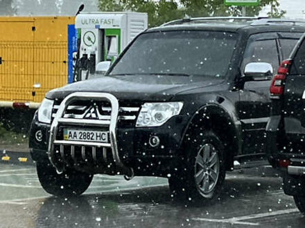 Міцубісі Паджеро Вагон 2007 у Києві на Automoto.ua Чорний Міцубісі Паджеро Вагон, об'ємом двигуна 2.97 л та пробігом 315 тис. км за 10500 $, фото 1 на Automoto.ua