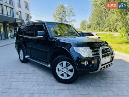 Мицубиси Паджеро Вагон 2007 в Львове на Automoto.ua Черный Мицубиси Паджеро Вагон, объемом двигателя 3.2 л и пробегом 330 тыс. км за 10200 $, фото 1 на Automoto.ua