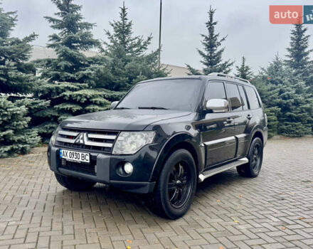 Чорний Міцубісі Паджеро Вагон, об'ємом двигуна 2.97 л та пробігом 220 тис. км за 9999 $, фото 1 на Automoto.ua